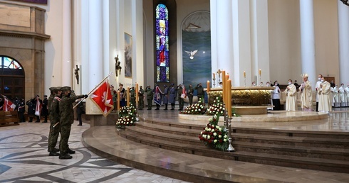 Abp Skworc w Święto Niepodległości: Patriotyzm to tradycja