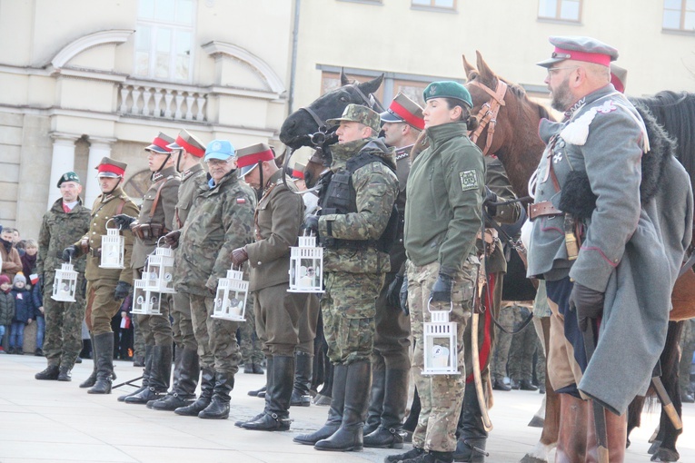 Obchody 103. rocznicy odzyskania przez Polskę niepodległości