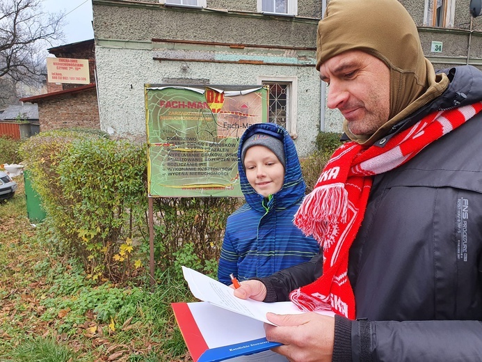 K​SM Głuszyca zorganizował patriotyczną grę terenową