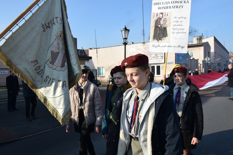 Łowicka proceja z relikwiami św. Wiktorii