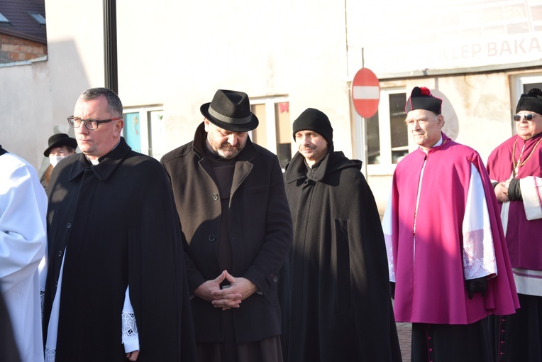 Łowicka proceja z relikwiami św. Wiktorii