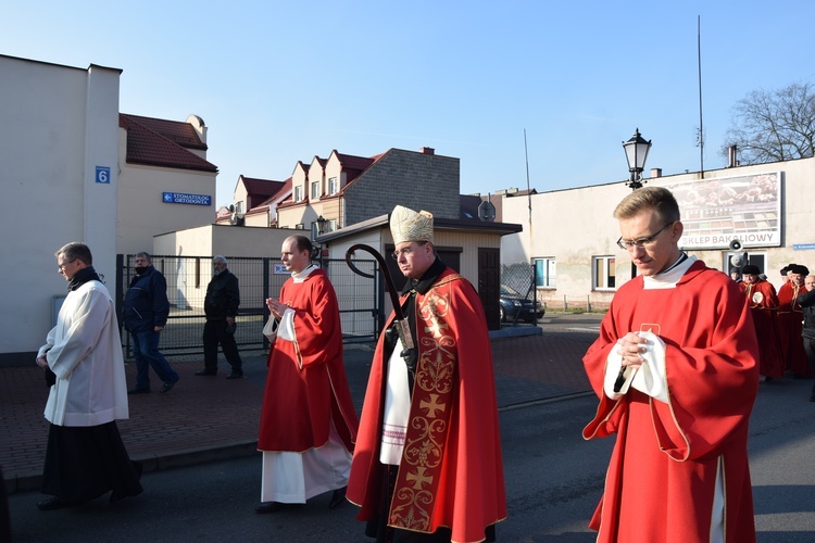 Łowicka proceja z relikwiami św. Wiktorii