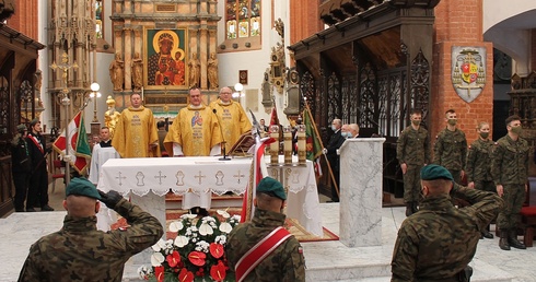 Święto Niepodległości we Wrocławiu. Serca biją w rytm Mazurka Dąbrowskiego