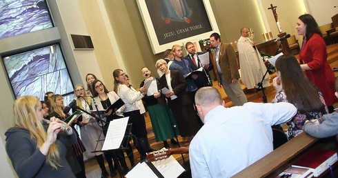 Pielgrzymka Ruchu Światło-Życie - Eucharystia