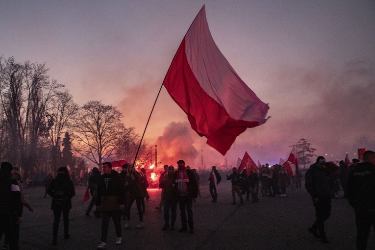 Marsz Niepodległości zakończył się na błoniach Stadionu Narodowego