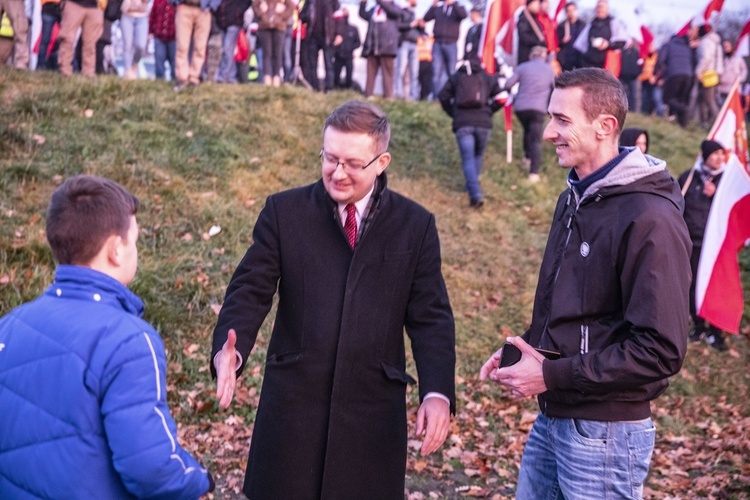 Marsz Niepodległości zakończył się na błoniach Stadionu Narodowego