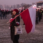 Marsz Niepodległości zakończył się na błoniach Stadionu Narodowego