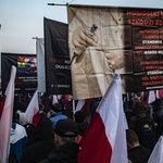 Marsz Niepodległości zakończył się na błoniach Stadionu Narodowego