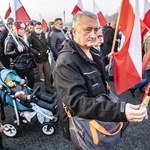 Marsz Niepodległości zakończył się na błoniach Stadionu Narodowego