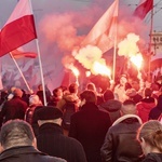 Marsz Niepodległości zakończył się na błoniach Stadionu Narodowego