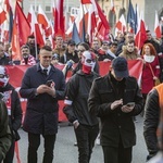 Marsz Niepodległości zakończył się na błoniach Stadionu Narodowego