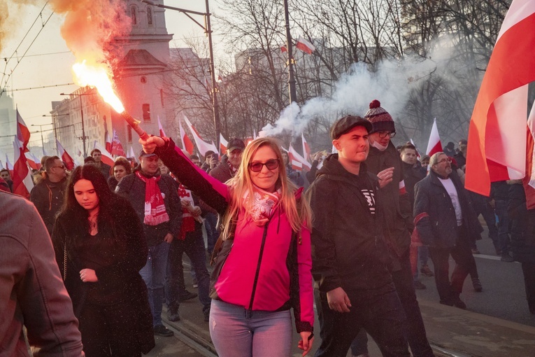 Marsz Niepodległości zakończył się na błoniach Stadionu Narodowego