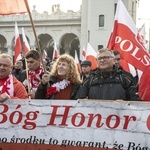 Marsz Niepodległości zakończył się na błoniach Stadionu Narodowego