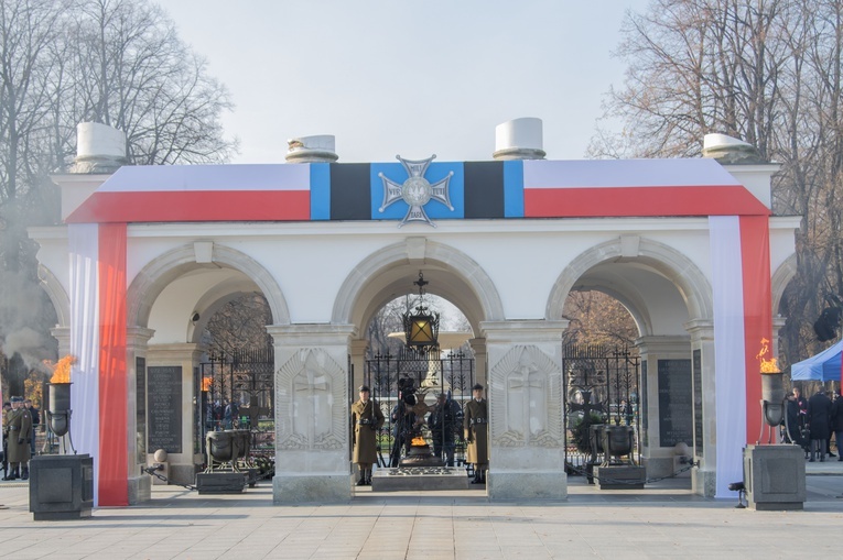 Przed Grobem Nieznanego Żołnierza