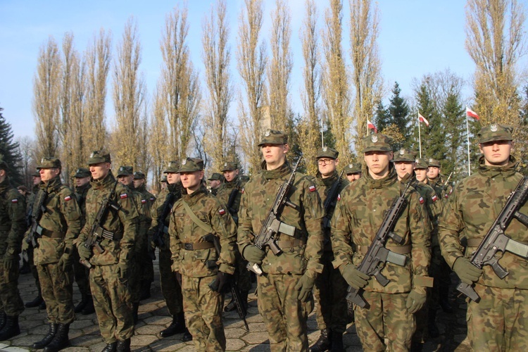 Ciechanów. Dzień otwarty w koszarach