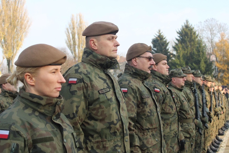 Ciechanów. Dzień otwarty w koszarach