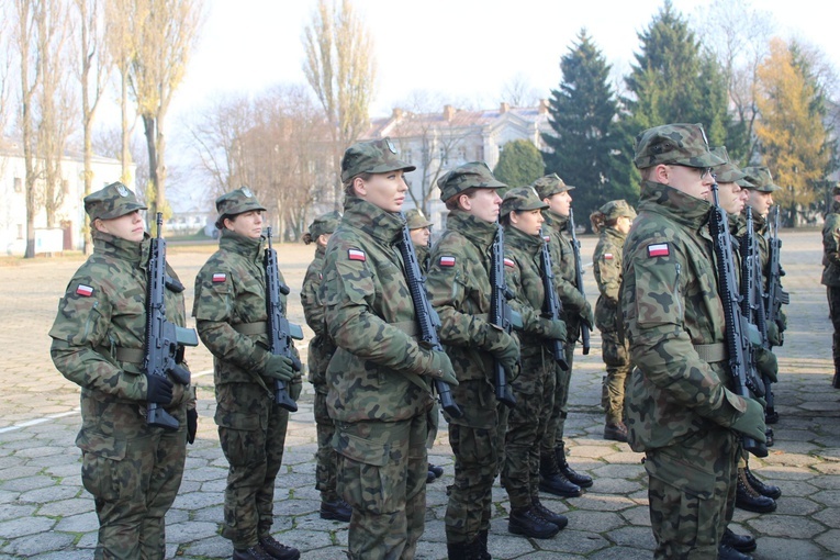 Ciechanów. Dzień otwarty w koszarach