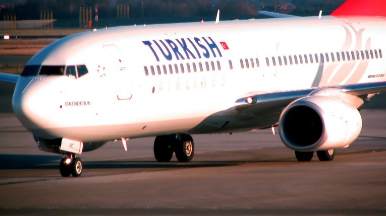 "Turcja formalnie wprowadziła zakaz sprzedaży biletów lotniczych dla obywateli Iraku, Syrii i Jemenu"