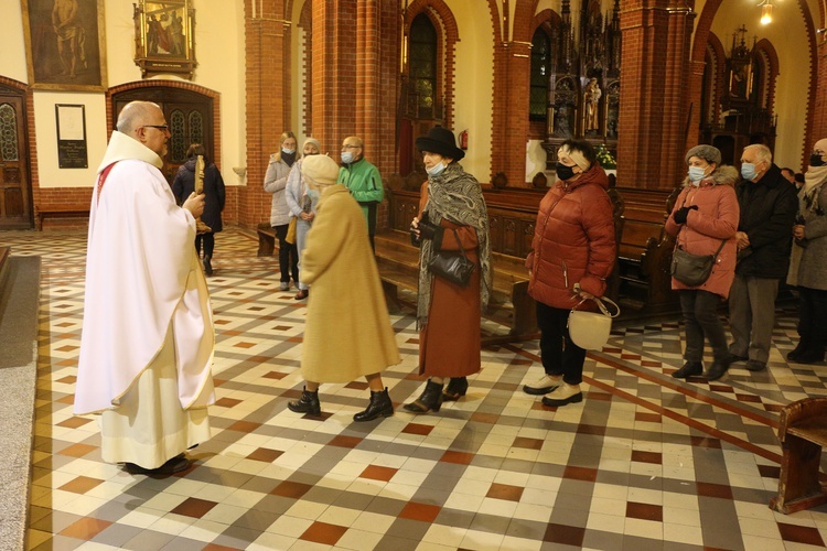 120. rocznica poświęcenia kościoła na Karłowicach i wprowadzenie relikwii bł kard. Wyszyńskiego