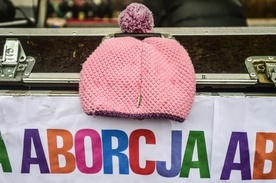 Europosłanki PiS krytykują rezolucję PE ws. aborcji w Polsce