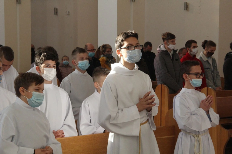 Tarnów. Błogosławieństwo nowych lektorów dekanatu Tarnów-Południe