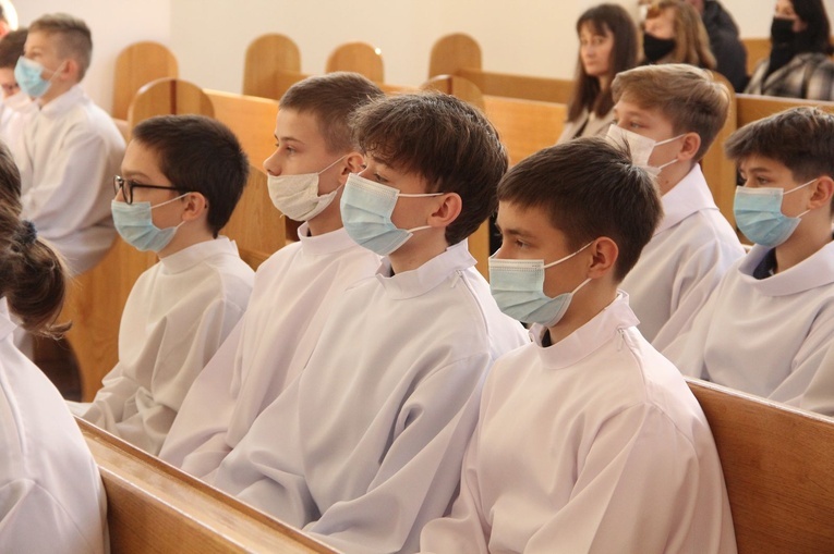 Tarnów. Błogosławieństwo nowych lektorów dekanatu Tarnów-Południe