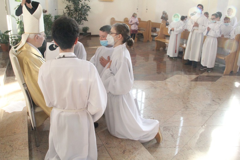 Tarnów. Błogosławieństwo nowych lektorów dekanatu Tarnów-Południe