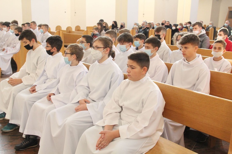 Tarnów. Błogosławieństwo nowych lektorów dekanatu Tarnów-Południe