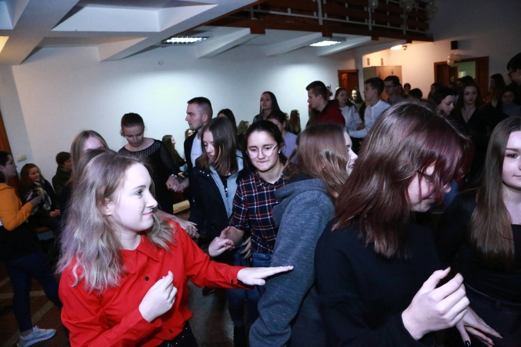 Bal Wszystkich Świętych w Latoszynie