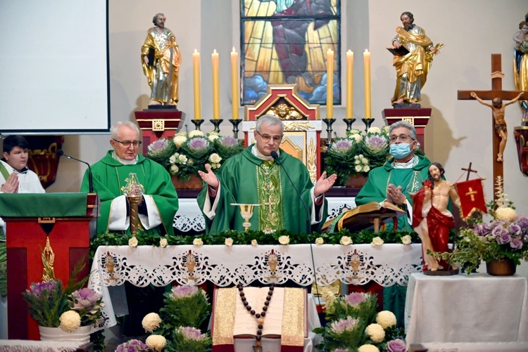 Radosne jubileusze proboszcza z Jaźwiny