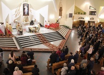 Tarnów. Światowy Dzień Ubogich w parafii Miłosierdzia Bożego