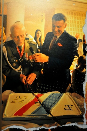 Wystawa o gen. Tadeuszu Bieńkowiczu "Rączym" (1923-2019)