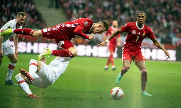 Polska-Węgry: Czy jest w polskim futbolu życie bez Lewandowskiego? Jest. Ale co to za życie...