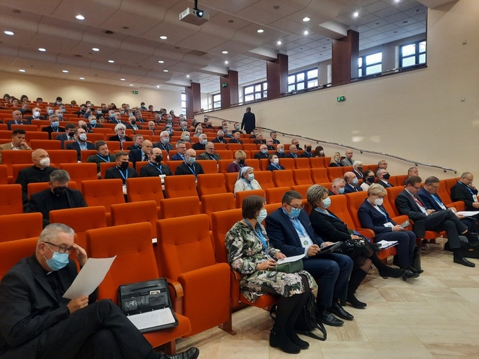 I sesja plenarna III Synodu Archidiecezji Lubelskiej 