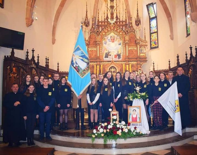 Bobowa. Wprowadzenie relikwii bł. Karoliny