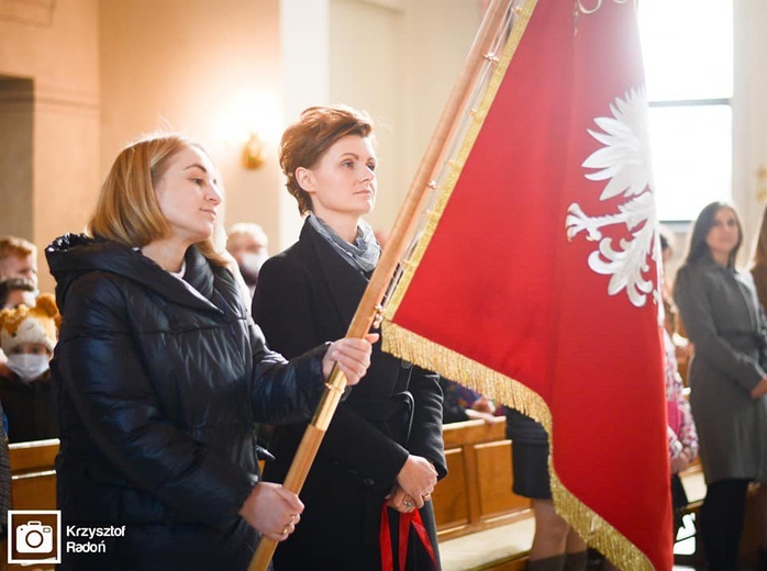 Borki Nizińskie. Nadanie szkole imienia