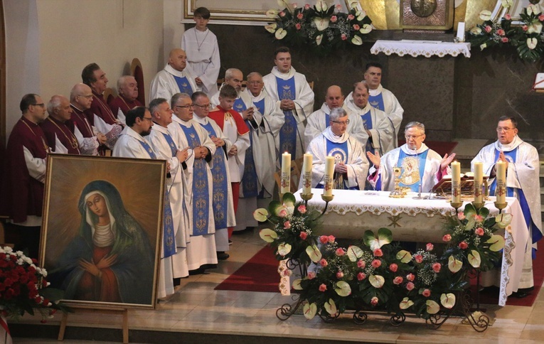 Mszy św. przewodniczył bp Henryk Tomasik.