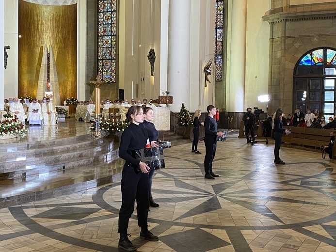 Przedstawienie Teatru Cordis poprzedzające Mszę beatyfikacyjną ks. Jana Machy