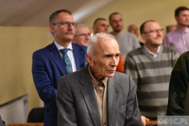 W Rokitnie trwają rekolekcje dla mężczyzn z o. Antonello Cadeddu