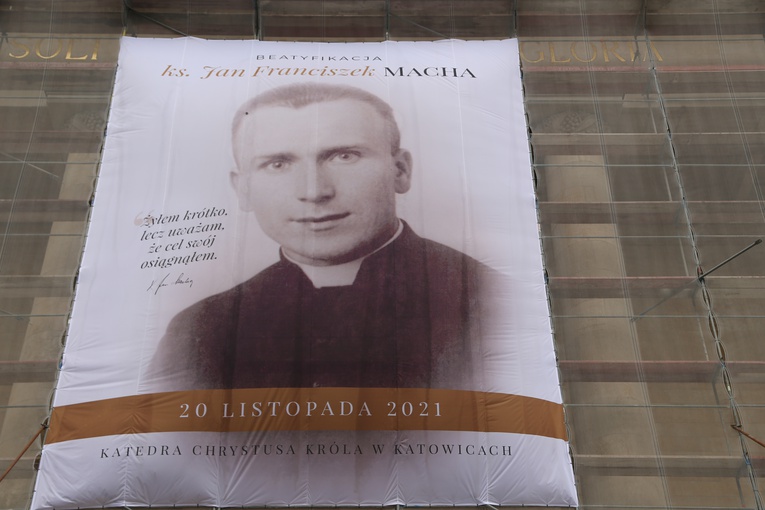 Beatyfikacja sługi Bożego Jana Franciszka Machy w katowickiej katedrze cz.3