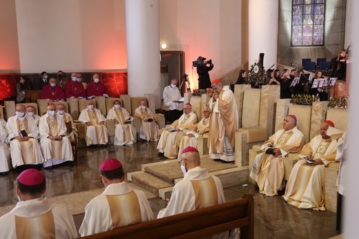 Beatyfikacja sługi Bożego Jana Franciszka Machy w katowickiej katedrze cz.3