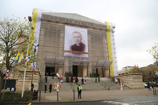 Beatyfikacja sługi Bożego Jana Franciszka Machy w katowickiej katedrze cz.3