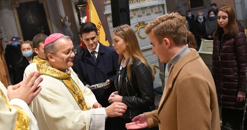Bp Lityński do młodych: Jezus was wybiera i posyła