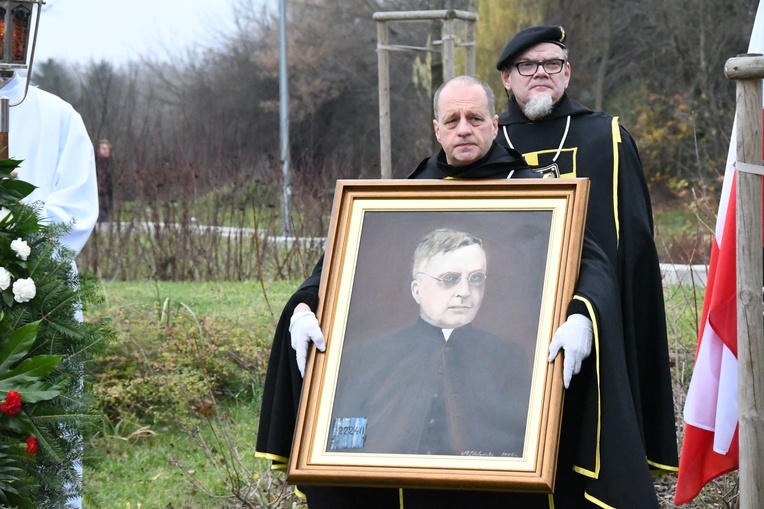 Skwer ks. Jana Golędzinowskiego