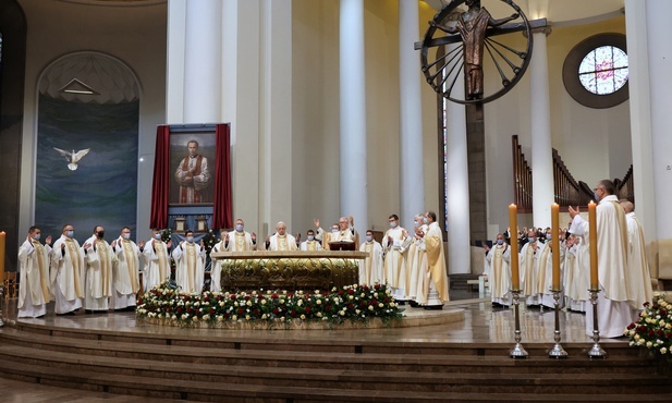 Abp Skworc: Budujmy przestrzeń Bożego Królestwa i wzywajmy wstawiennictwa i bł. Jana Franciszka Machy 