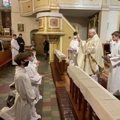 Nowe zastępy służby liturgicznej w parafiach