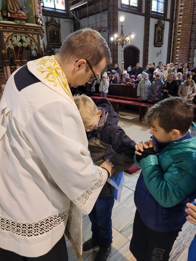 Nowe zastępy służby liturgicznej w parafiach