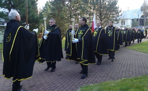 Chorągiew Rycerzy Jana Pawła II powstała w parafii św. Wawrzyńca w Grojcu