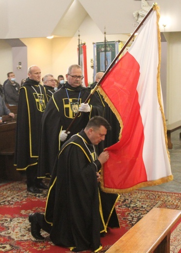 Chorągiew Rycerzy Jana Pawła II powstała w parafii św. Wawrzyńca w Grojcu