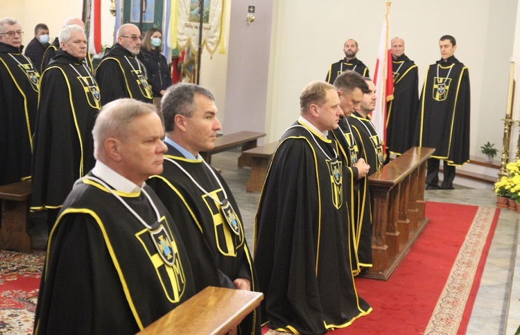 Chorągiew Rycerzy Jana Pawła II powstała w parafii św. Wawrzyńca w Grojcu